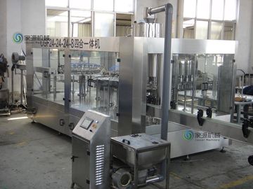 China 24 máquinas de enchimento carbonatadas cabeças do refresco fornecedor