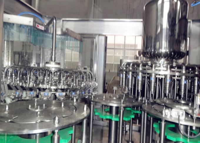 Máquina plástica do enchimento da garrafa, linha líquida automática equipamento do engarrafamento 1
