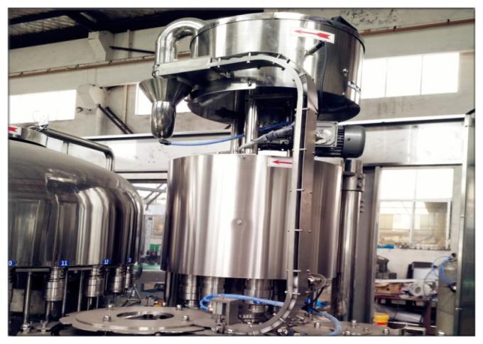 Máquina de enchimento carbonatada automática da água, equipamento do engarrafamento de soda das garrafas de vidro 2
