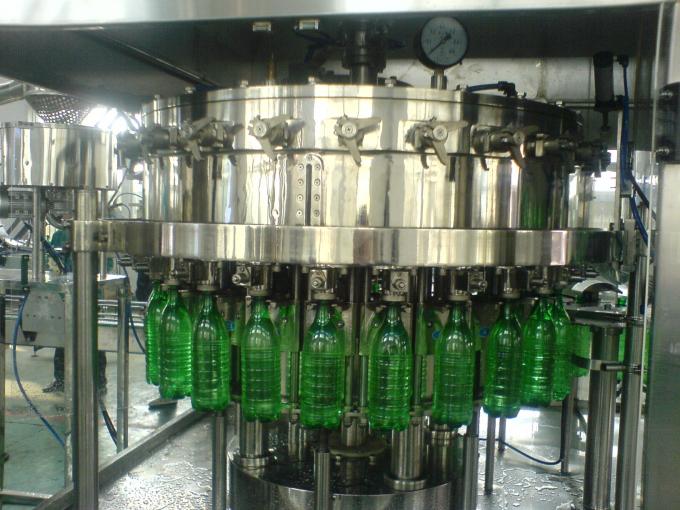 Máquina de enchimento automática da água gasosa/refresco da garrafa de vidro para a garrafa do ANIMAL DE ESTIMAÇÃO 4