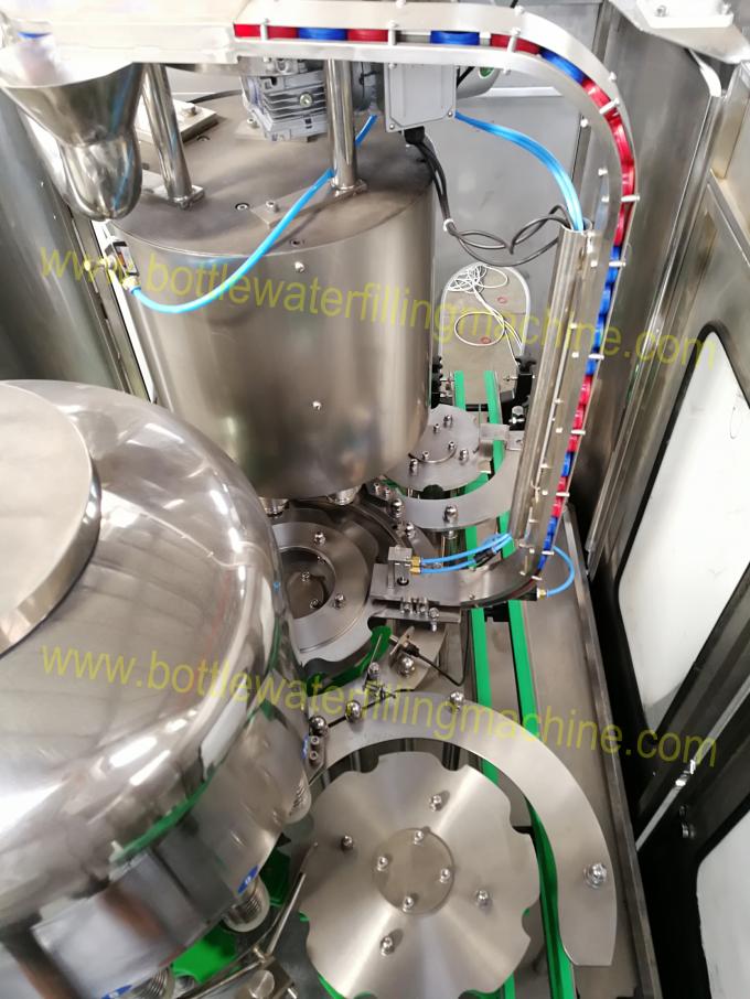 Máquina de engarrafamento da água do controle do PLC + do HMI/capsulador automático da garrafa 2
