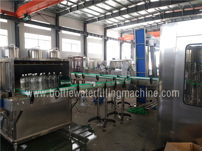 Planta carbonatada do enchimento da garrafa de pressão contrária da máquina da bebida da garrafa de cerveja 2