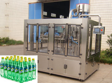 China Máquina de enchimento automática da água gasosa/refresco da garrafa de vidro para a garrafa do ANIMAL DE ESTIMAÇÃO fornecedor