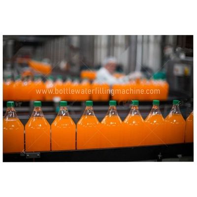 Garrafa suco alaranjado 14000BPH 2000ml da manga de Juice Filling Machine do ANIMAL DE ESTIMAÇÃO/abacaxi