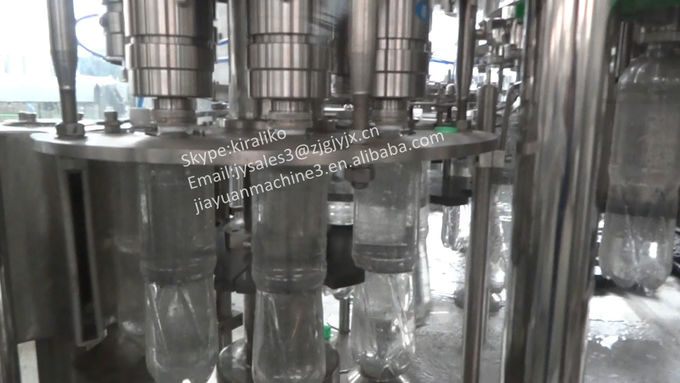O enchimento e a selagem de Bevarage do gás do suco da água mineral fazem à máquina/máquinas de enchimento líquidos 3